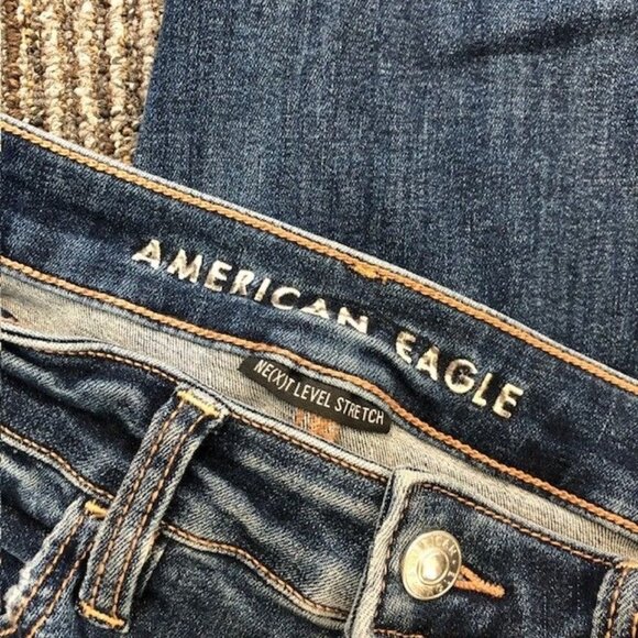 American Eagle Women's Distressed Blue Raw Hem Next Level Stretch Hi-Rise Jeggin - Picture 3 of 4